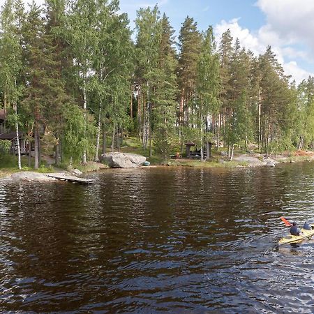 Вілла Suvituuli | Paajoen Vuokramoekit Himos Екстер'єр фото