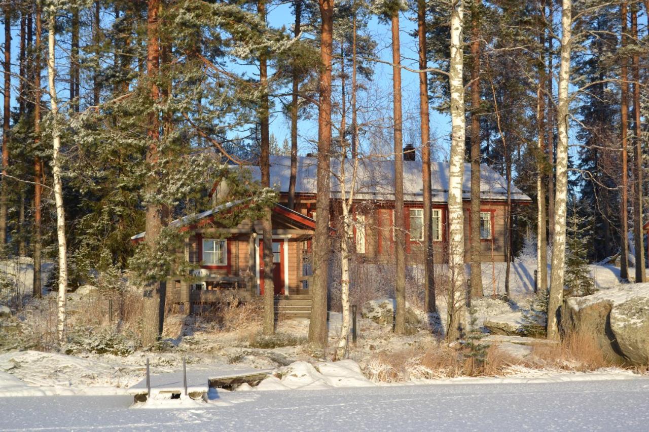 Вілла Suvituuli | Paajoen Vuokramoekit Himos Екстер'єр фото