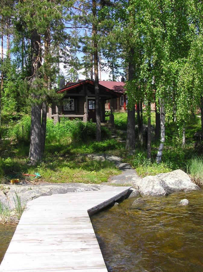 Вілла Suvituuli | Paajoen Vuokramoekit Himos Екстер'єр фото