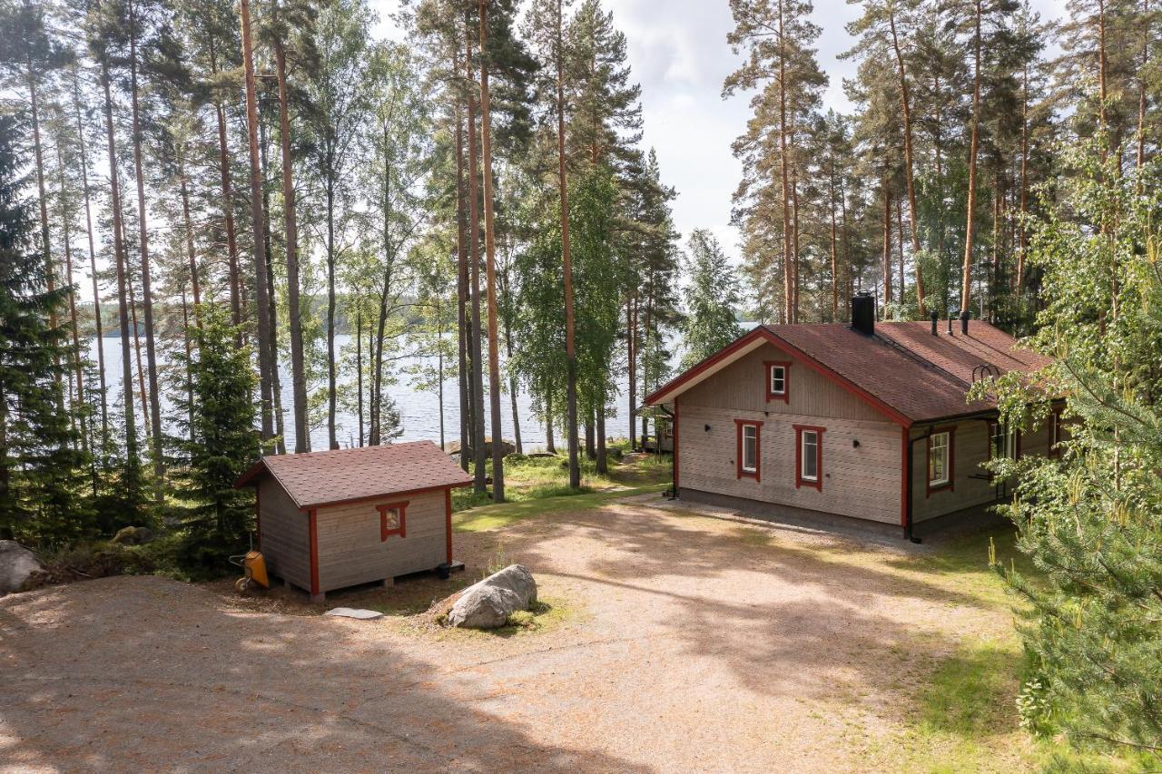 Вілла Suvituuli | Paajoen Vuokramoekit Himos Екстер'єр фото