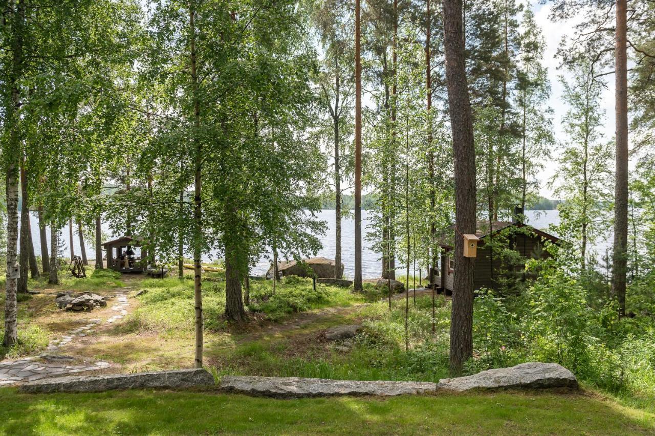 Вілла Suvituuli | Paajoen Vuokramoekit Himos Екстер'єр фото